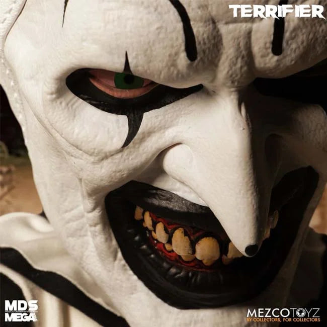 MEZCO 15” MDS Mega Scale Figure with sound : Terrifier