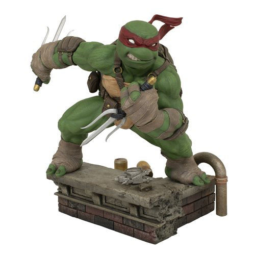 TMNT Gallery statue Raphael