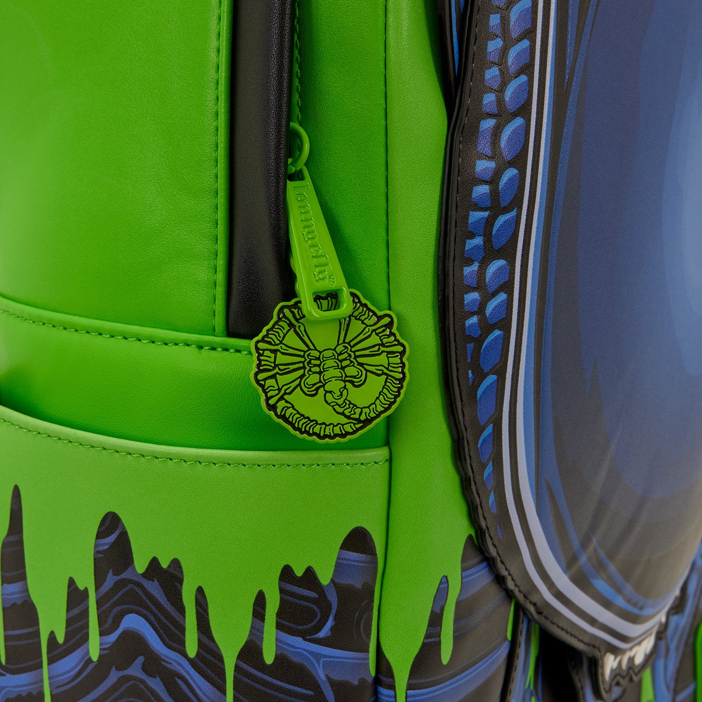 Loungefly Twentieth Century Studios Alien Full Size Backpack