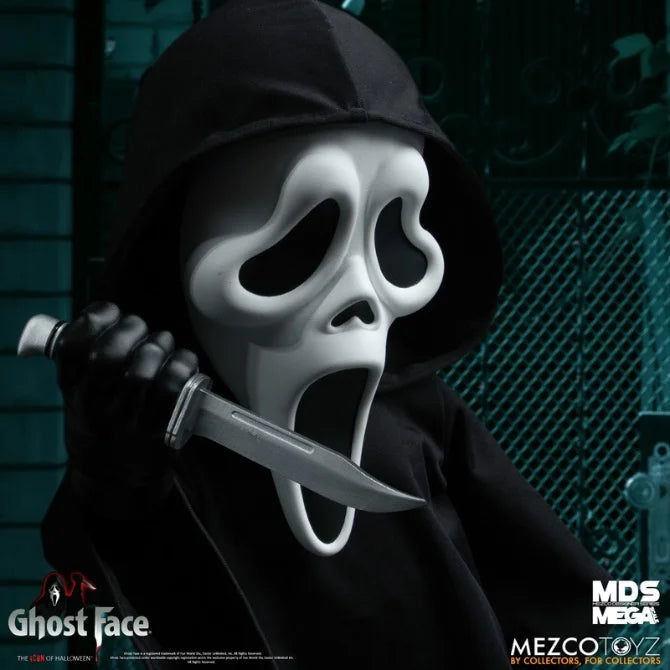 MEZCO 15” MDS Mega Scale Figure  : Ghost Face
