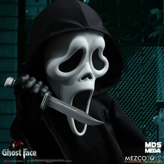 MEZCO 15” MDS Mega Scale Figure  : Ghost Face