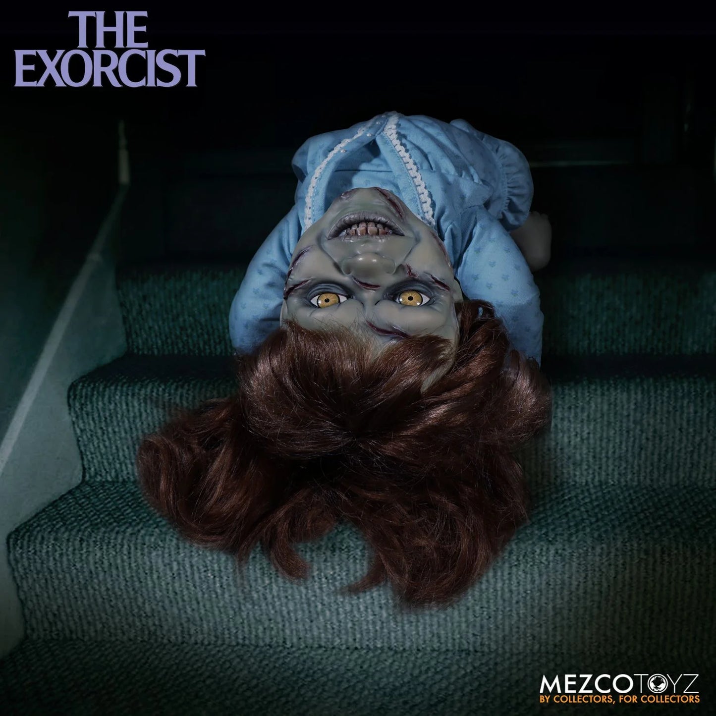 MEZCO 15” MDS Mega Scale Figure with sound : The Exorcist