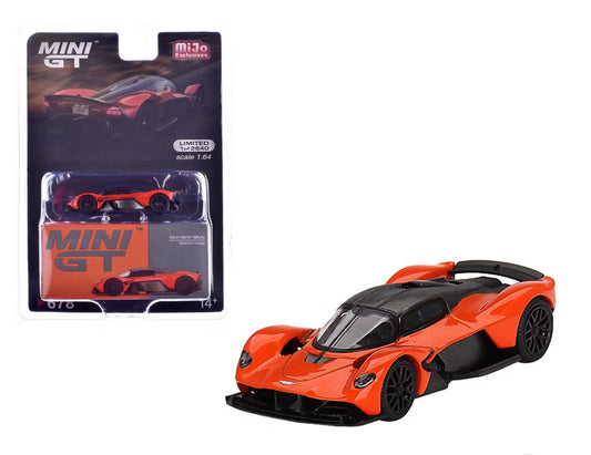 MINIGT #678 Aston Martin Valkyrie